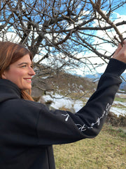 Sudadera negra BonBon Reich (logo en la manga)