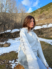 Sudadera gris BonBon Reich (logo en la manga)